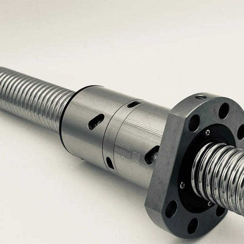 Husillo de bolas mecanizado C5 DFU3205 personalizable de cualquier tamaño 